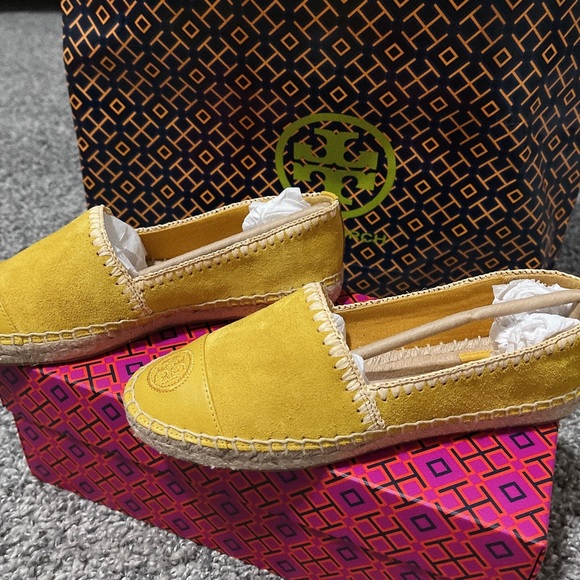 Tory Burch Color Block Flat Espadrille/Golden Crest/Natural 700 - Picture 6 of 7
